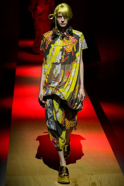 Look 21